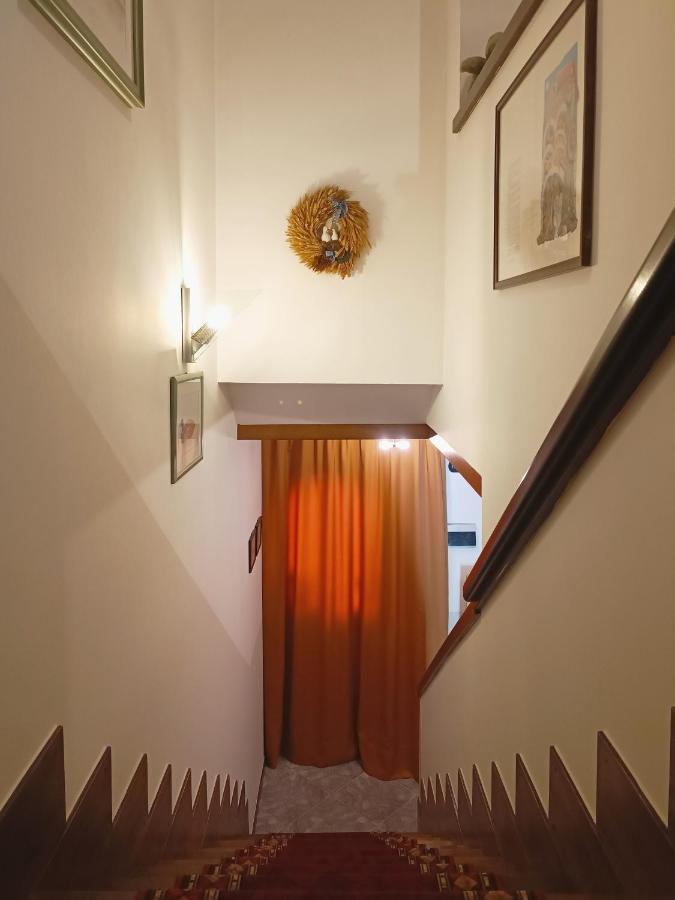 La CRI Bed&Breakfast Giustino Esterno foto